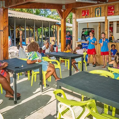 Camping Hourtin Station touristique Hourtin