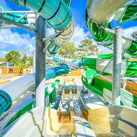 Camping Loree Du Bois 4 *