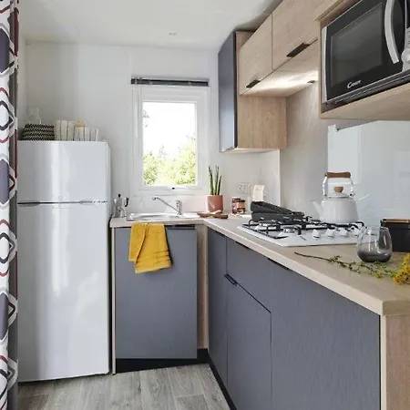 Semesteranläggning (resort) Camping Hourtin Hourtin