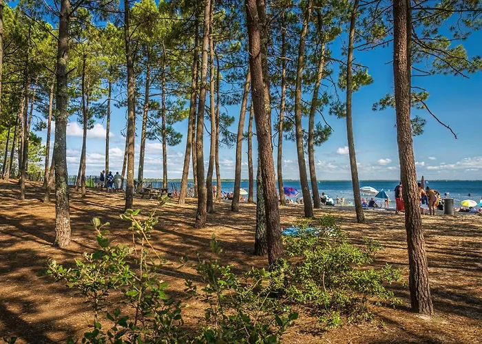 Camping Hourtin Уртен